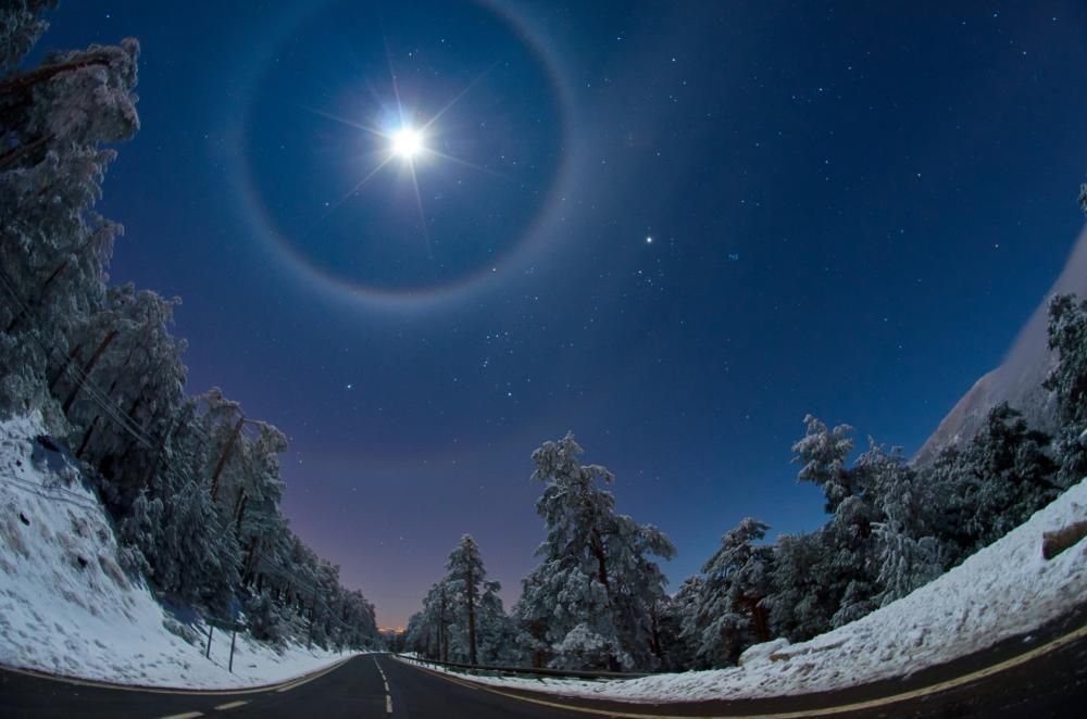 Cuádruple Halo Lunar sobre España.