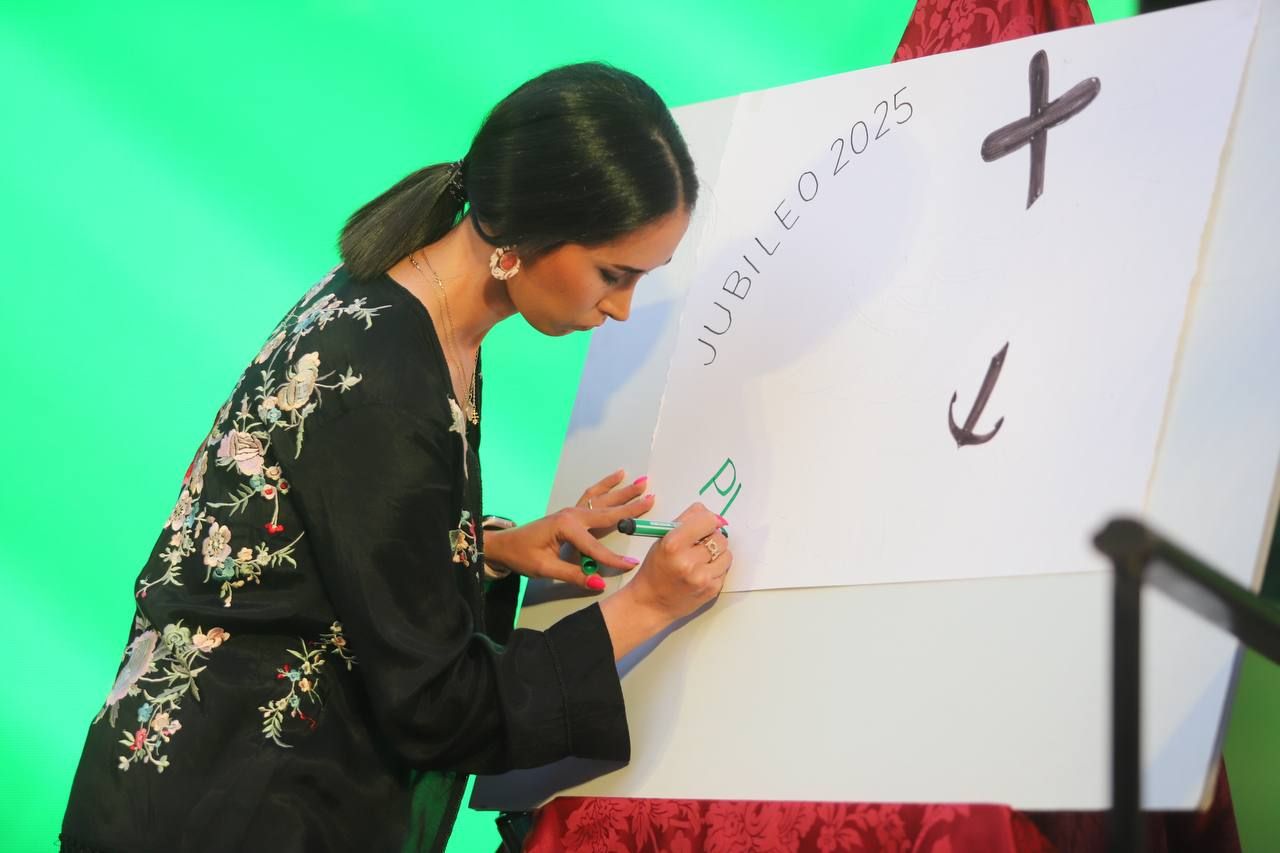 La entrega de los premios 'Ver Iglesia 25' y ‘Entidades con Corazón’, en imágenes