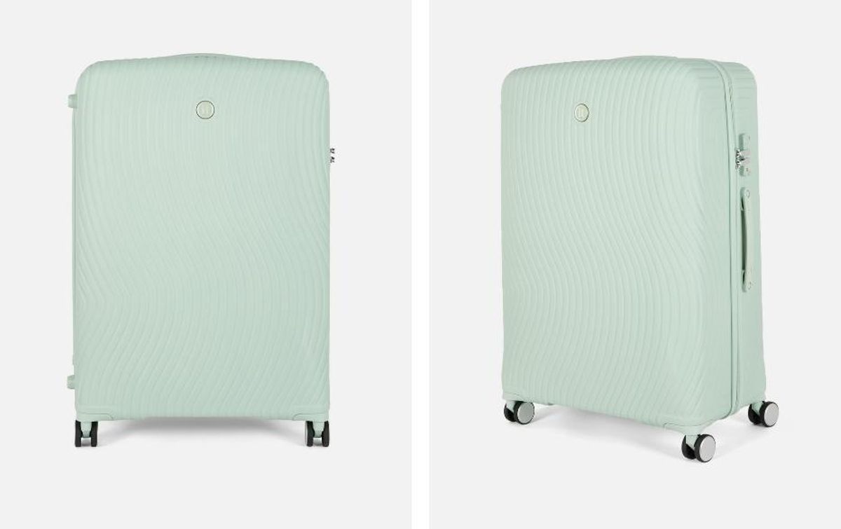 Maleta de Primark en verde menta