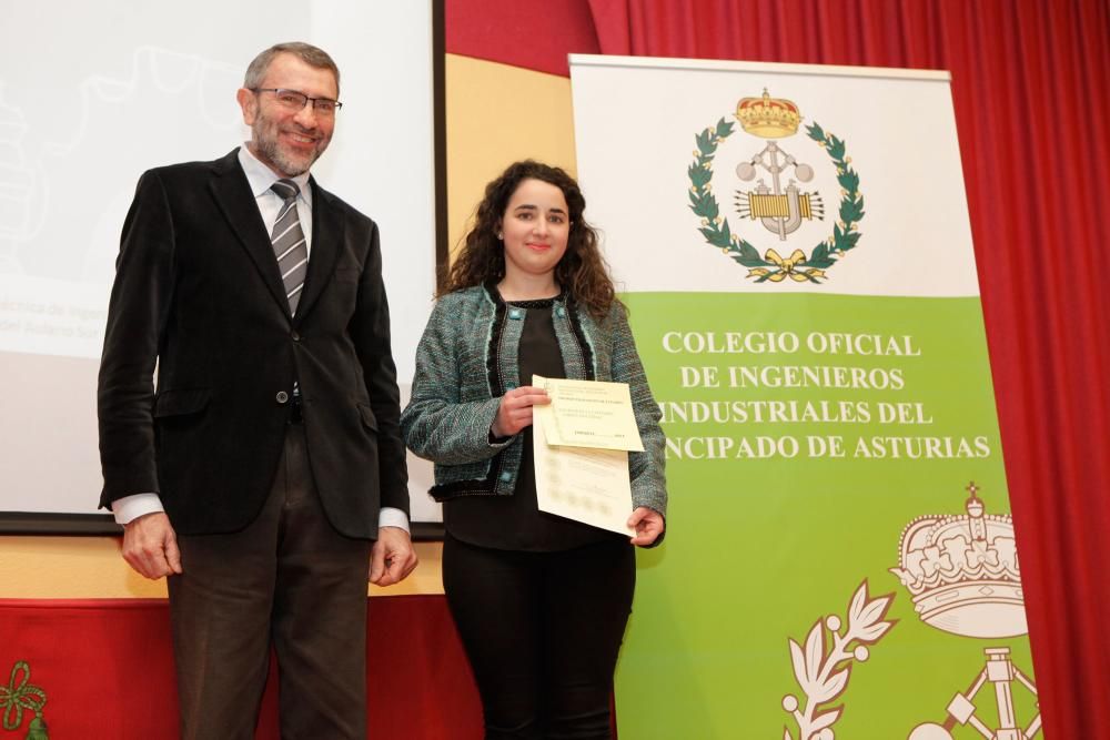 Entrega Premios Fin de Carrera y presentación de la aplicación Dive