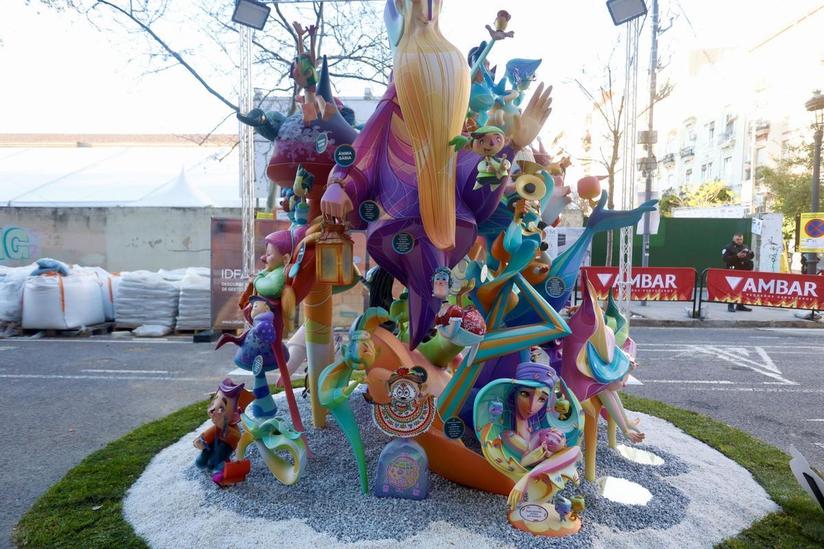 Una falla con Alma: el monumento con el que Exposición-Micer Mascó quiere alcanzar la gloria en Infantil