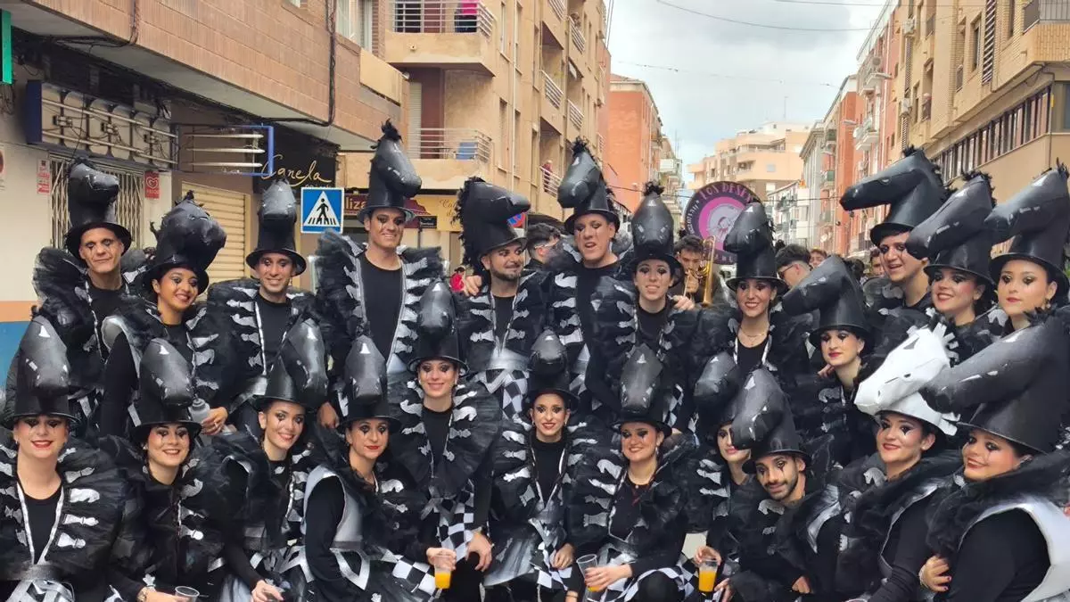 La competencia va a más en la cabalgata de Sagunt