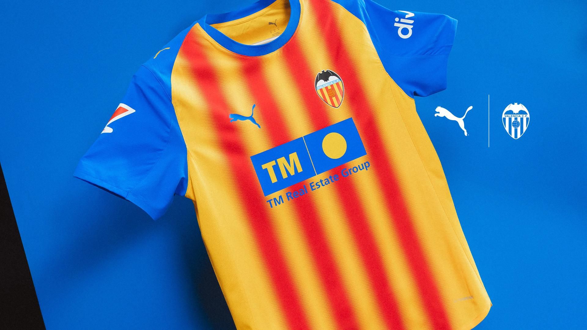 Todos los detalles de la tercera equipación del Valencia CF