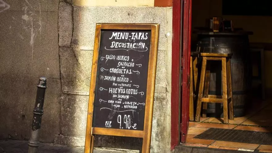 Dónde tapear en Granada: más de 10 bares en una sola calle