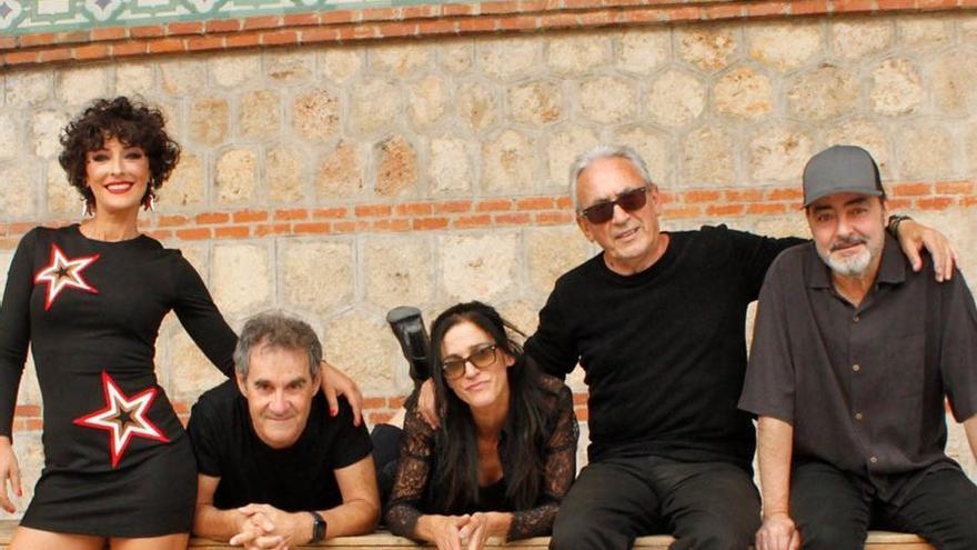 La banda de Joaquín Sabina desembarca en el Grau de Castelló