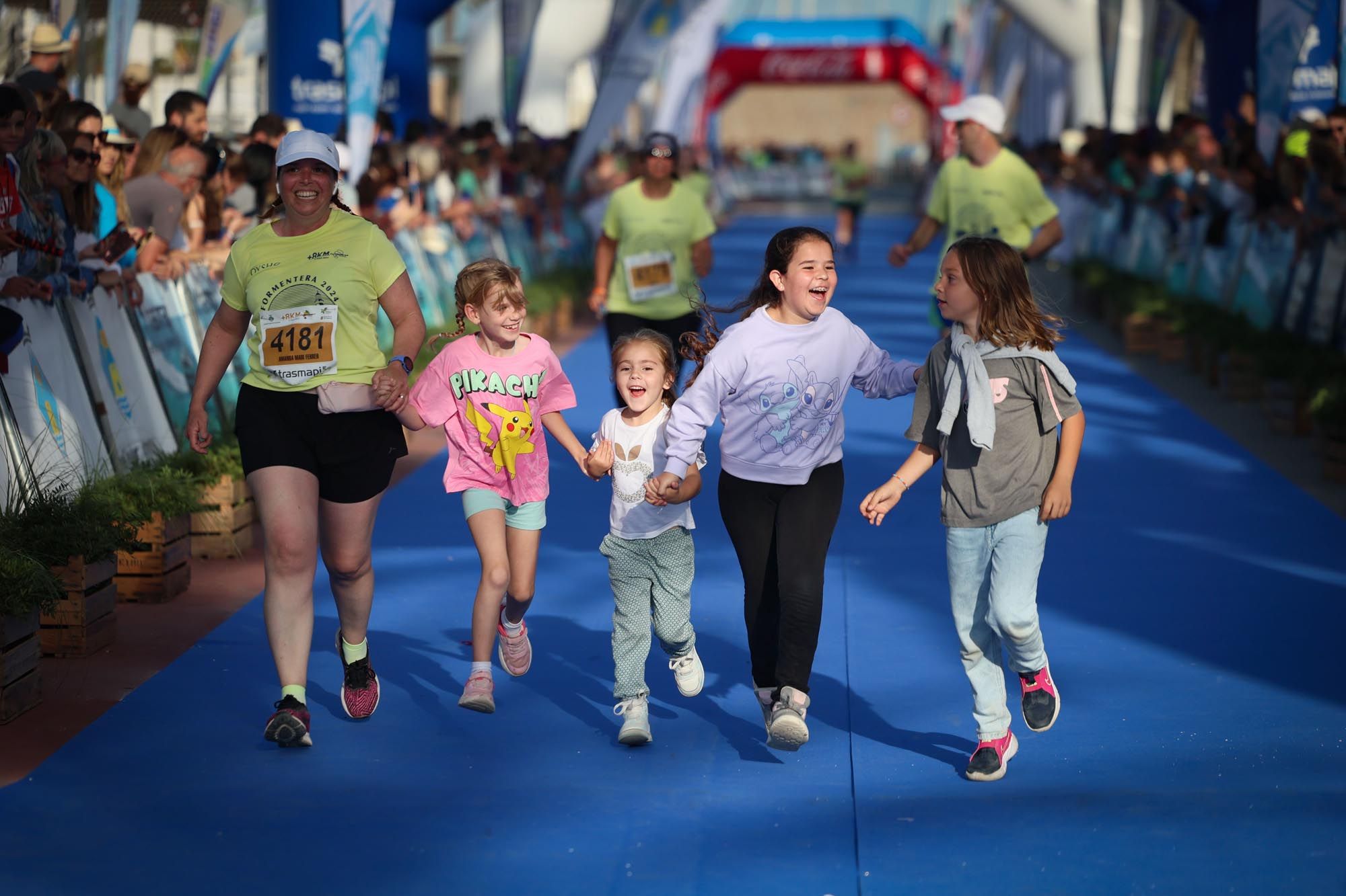 Todas las imágenes de la Media Maratón de Formentera 2024