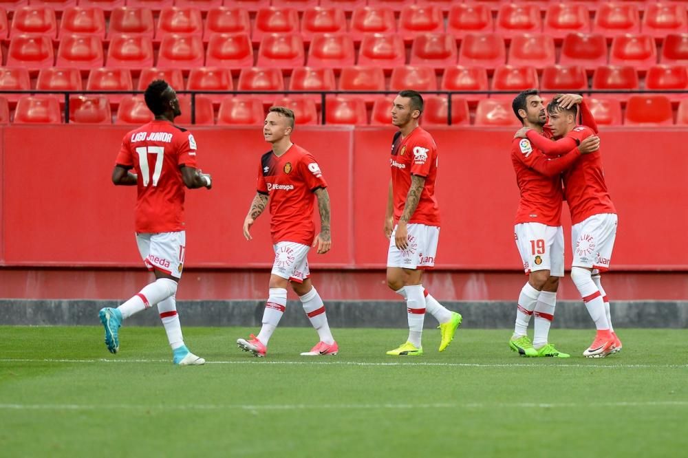 Real Mallorca kann doch noch siegen. Der Zweitligist hat am Sonntag (30.4.) das Auswärtsspiel gegen die zweite Mannschaft des FC Sevilla mit 3:2 gewonnen. Damit endet eine Serie von zehn erfolglosen Spielen.