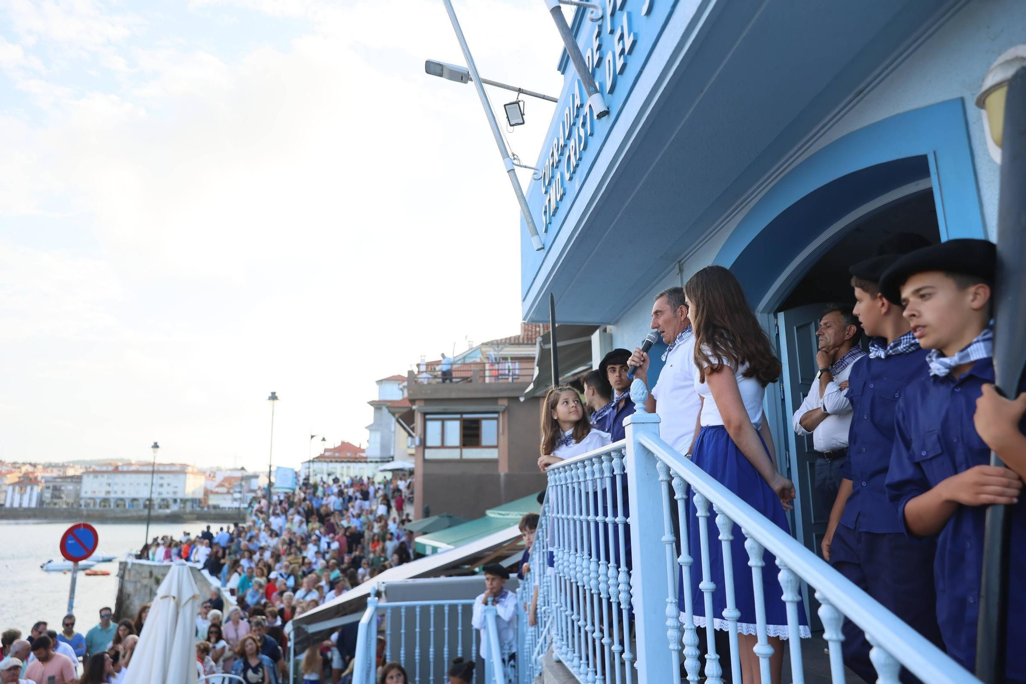 EN IMÁGENES: La procesión de "la llamada de la mar" en el Carmen de Luanco