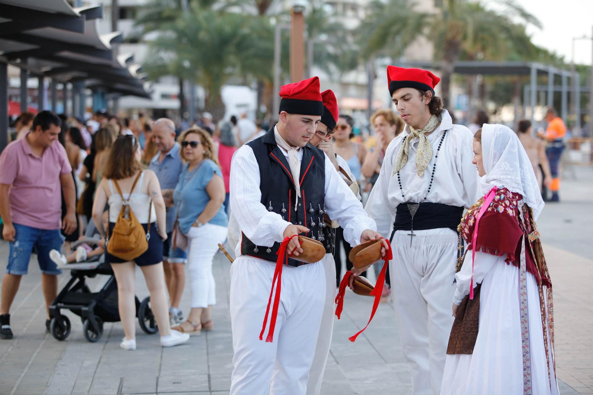 Mira aquí todas las fotos del comienzo de las Festes de la Terra en Ibiza