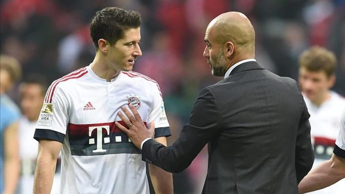 Lewandowski se siente muy satisfecho de su progresión al lado de Pep Guardiola