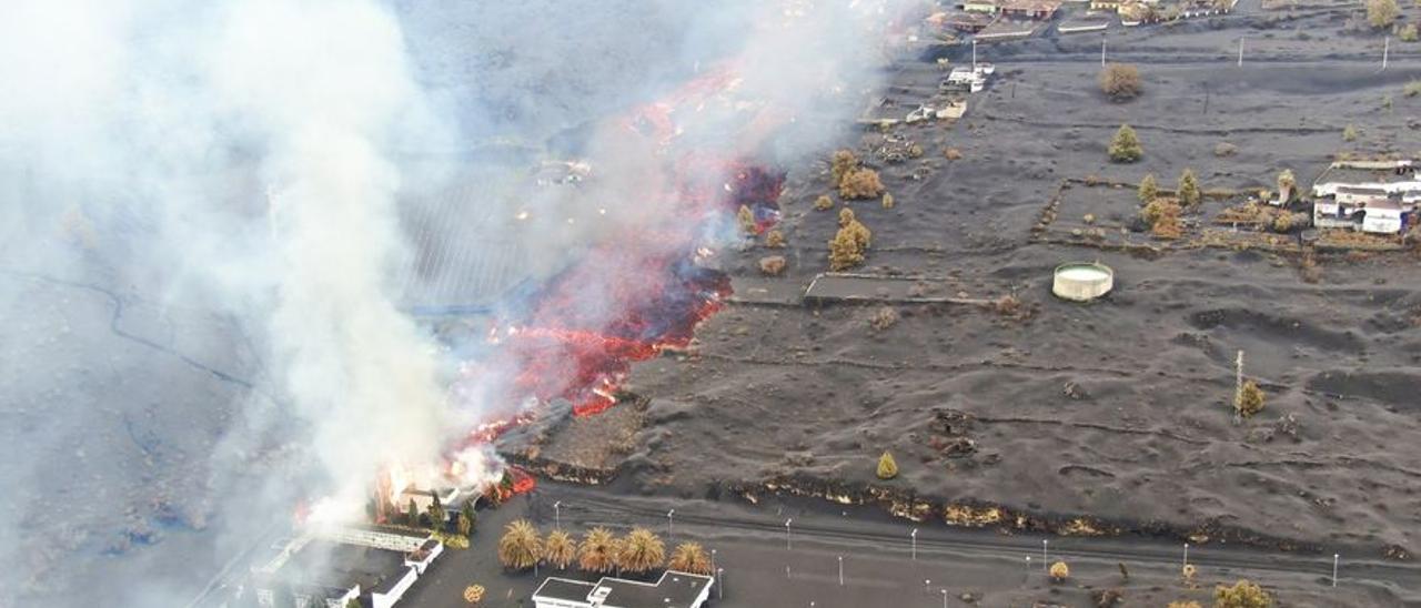 La erupción del volcán de La Palma es ya la más larga en la isla en más de tres siglos