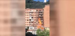 Una fuga de gas provoca un incendio en un edificio de Bilbao dejando cinco vecinos intoxicados