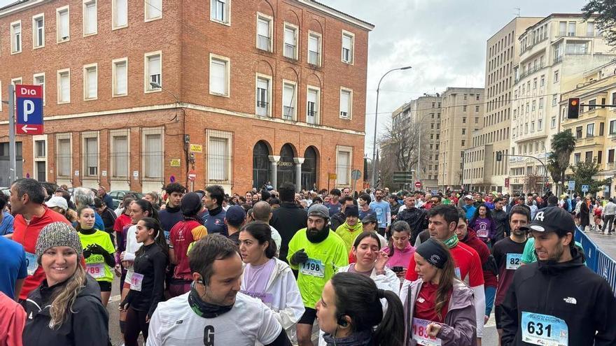 Vídeo | Arranca la 40ª Vuelta al Baluarte en Badajoz