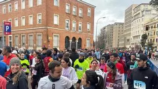 La Vuelta al Baluarte en Badajoz celebra su 40 aniversario pese a la lluvia