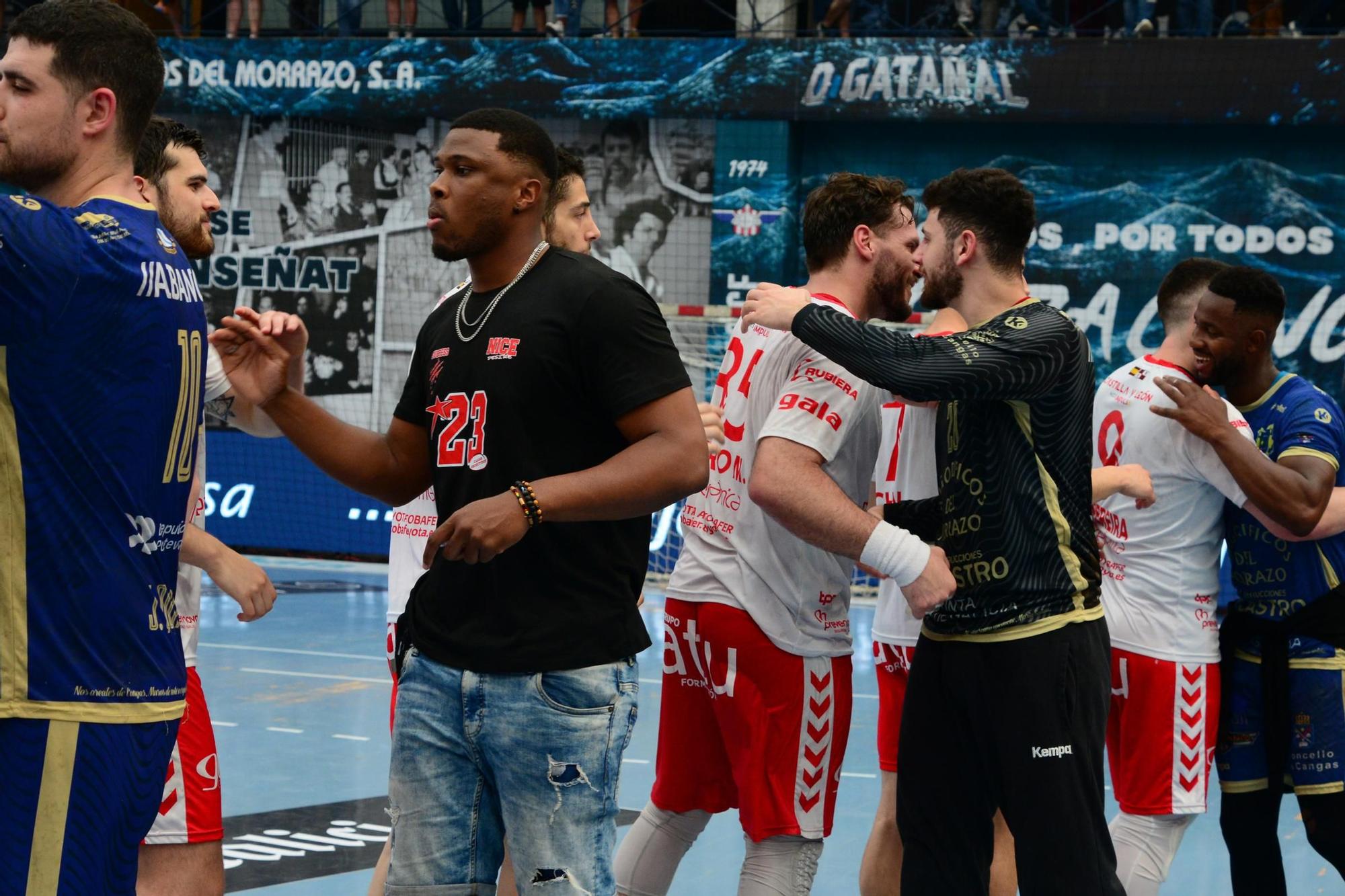 La permanencia del Frigoríficos del Morrazo y la despedida de Moisés Simes