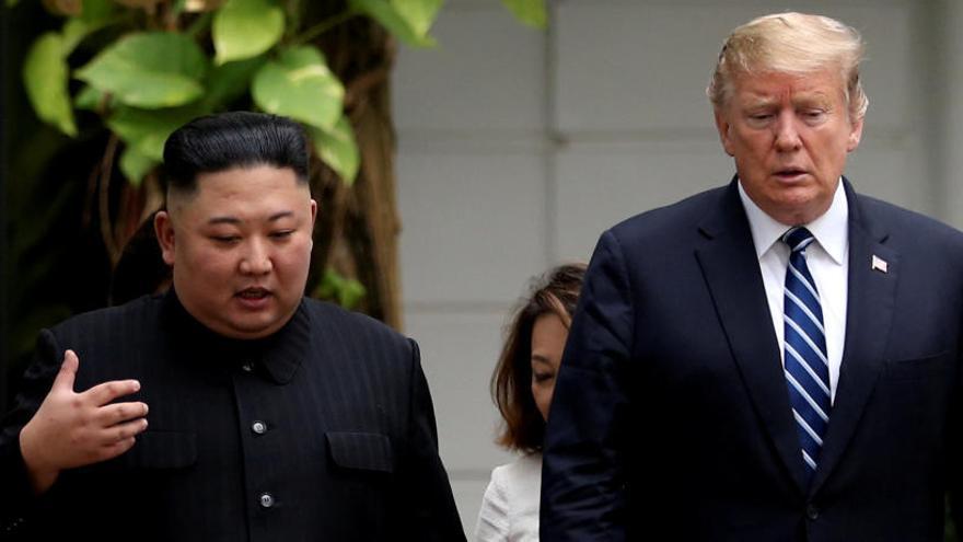 Termina de forma abrupta la reunión entre Trump y Kim Jong-un.