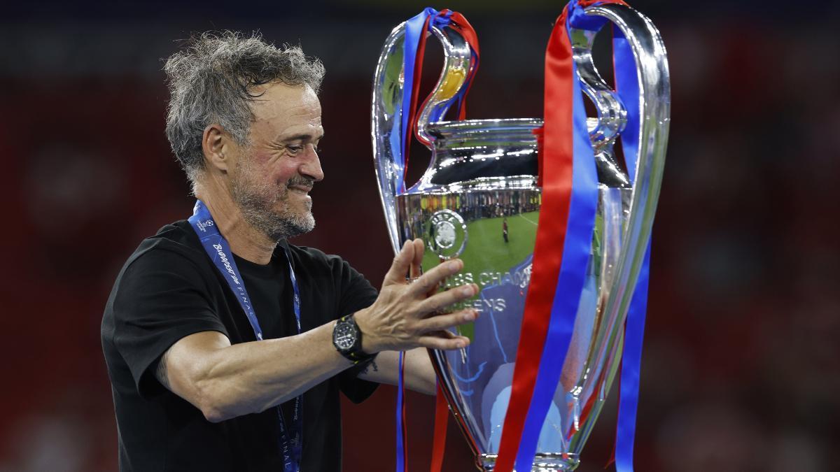 Luis Enrique celebrando una victoria