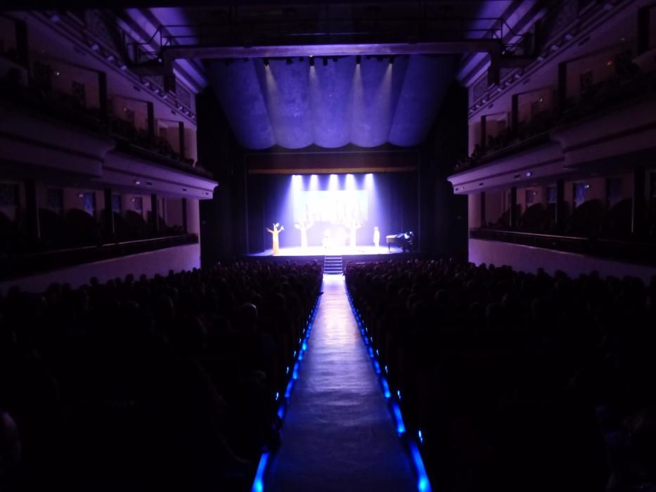 Ple absolut al Jardí de Figueres en la representació dels Pastorets del Monturiol.