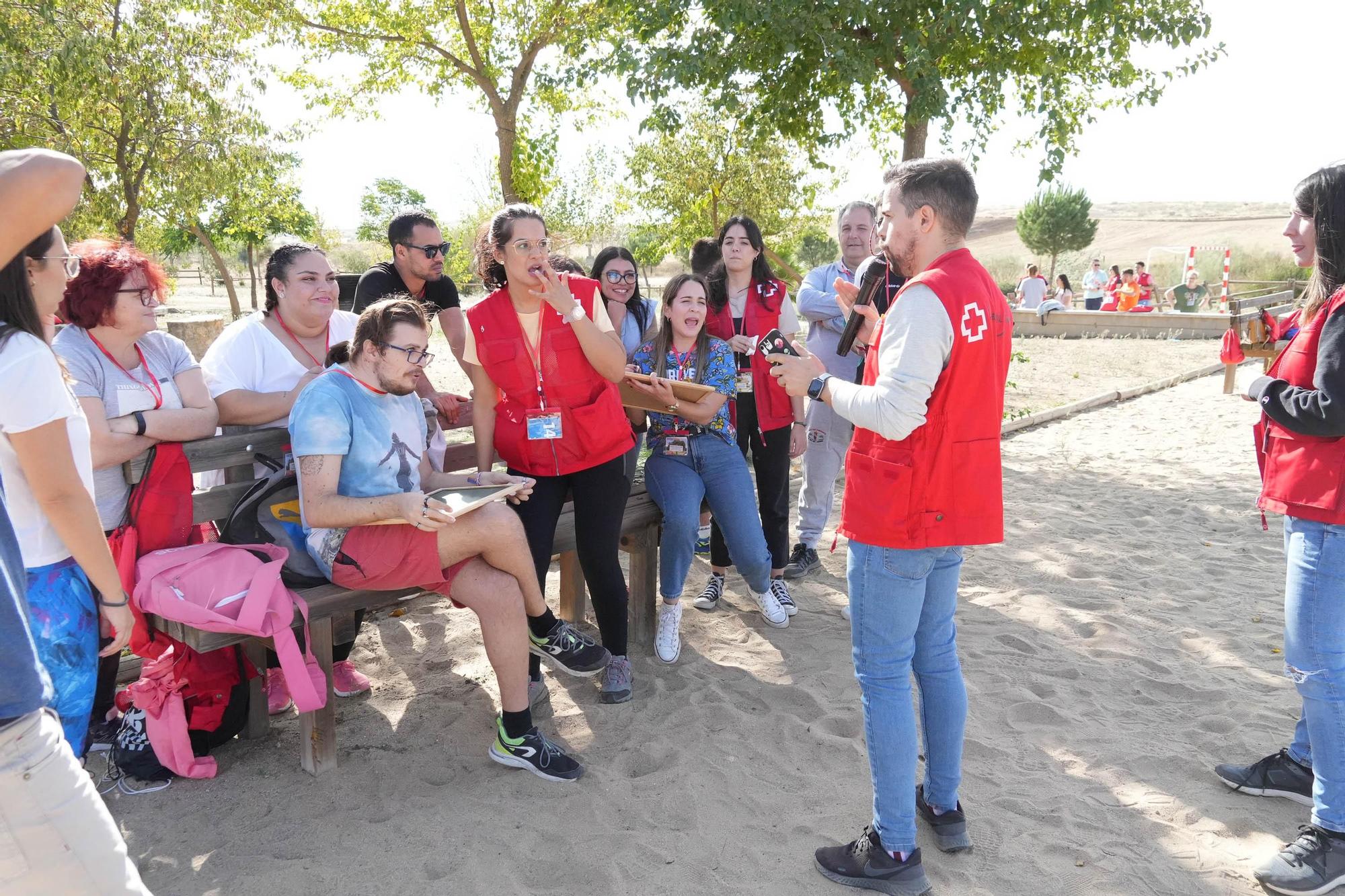 Los voluntarios de Cruz Roja en la provincia se reunen en Dos Torres