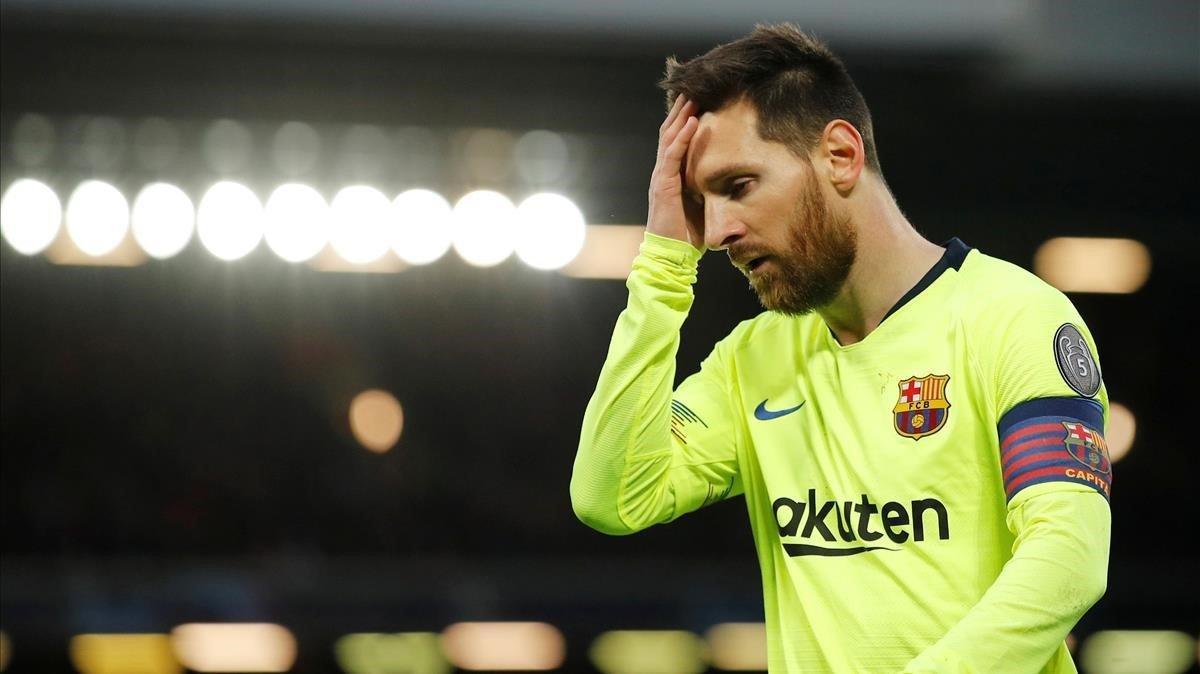 Messi, desolado en Anfield.