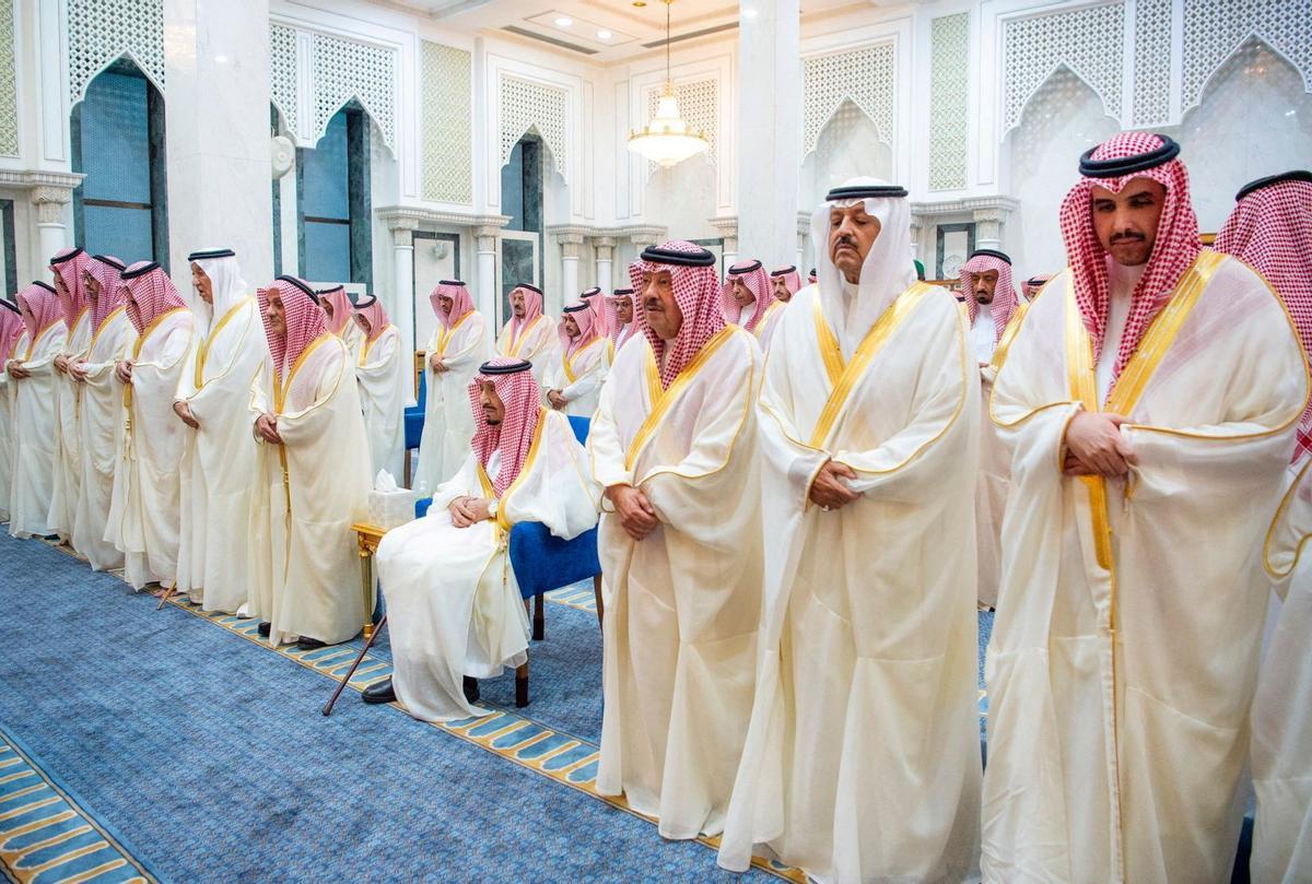 Los musulmanes celebran el fin del Ramadán. Eid al-Fitr en Riad, Arabia Saudí.