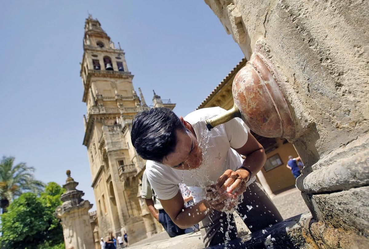 Fotogalería / Córdoba soporta más de 45º