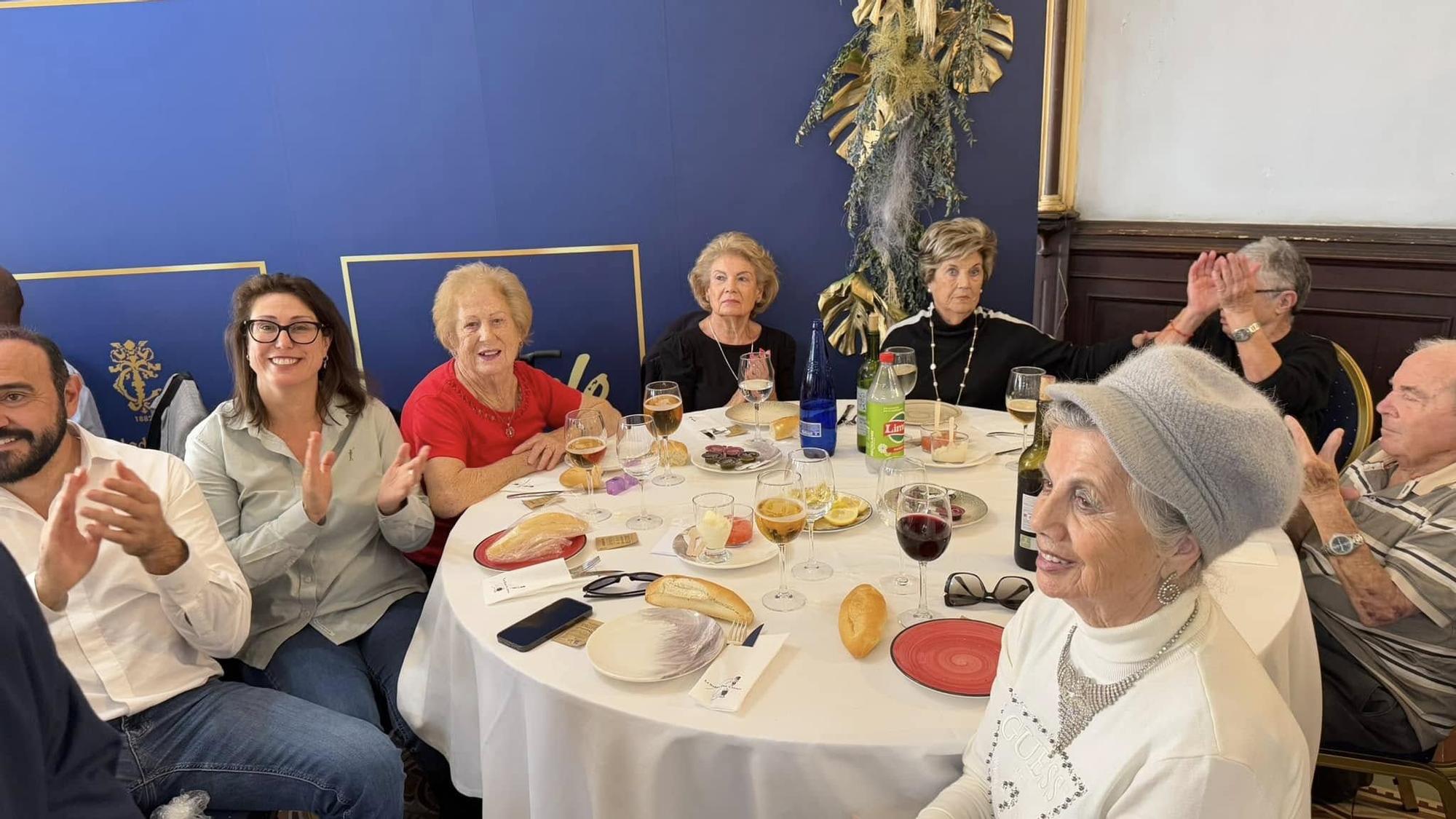 EN IMÁGENES: Así fue la fiesta de Santa Bárbara en el Centro Asturiano de Torrevieja