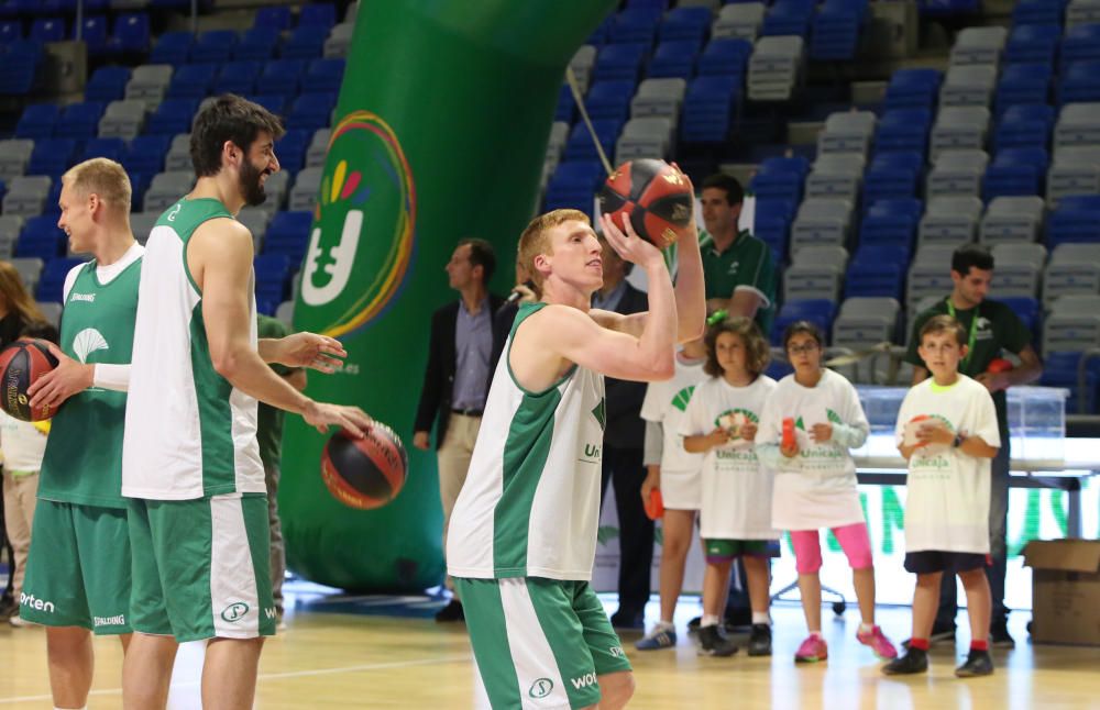 El Unicaja abre el entrenamiento a su afición