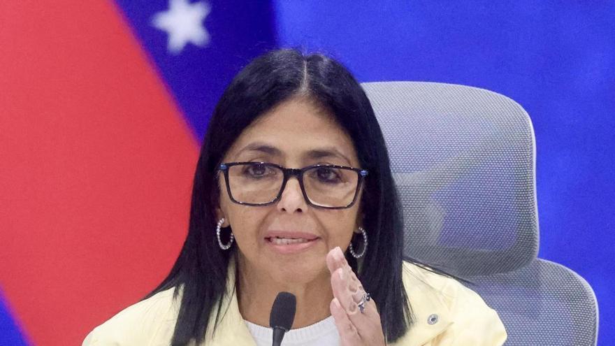 La administración de Donald Trump blinda a Delcy Rodríguez frente a una millonaria demanda judicial en EEUU