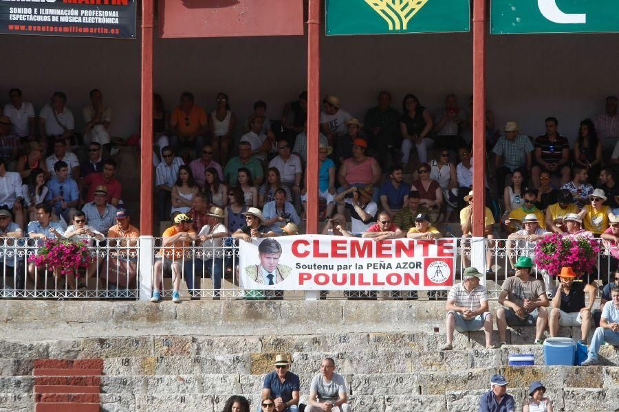 Toros en San Pedro: Cayetano, por la puerta grande