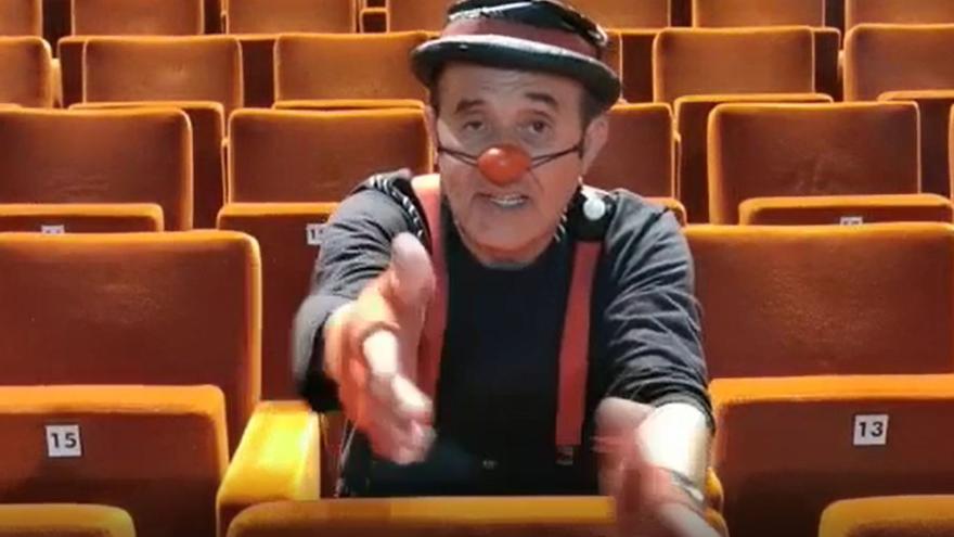 Marcel Gros porta humor i imaginació al Teatre Sindicat de Lladó
