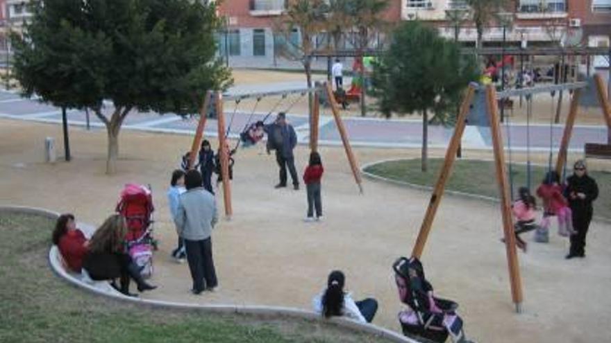 Uno de los parques en los que actúa la contrata en Crevillent.