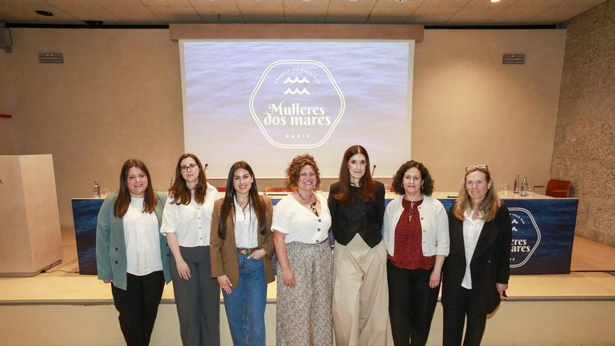 es dos Mares» pone el foco en el relevo generacional de las profesiones feminizadas del sector