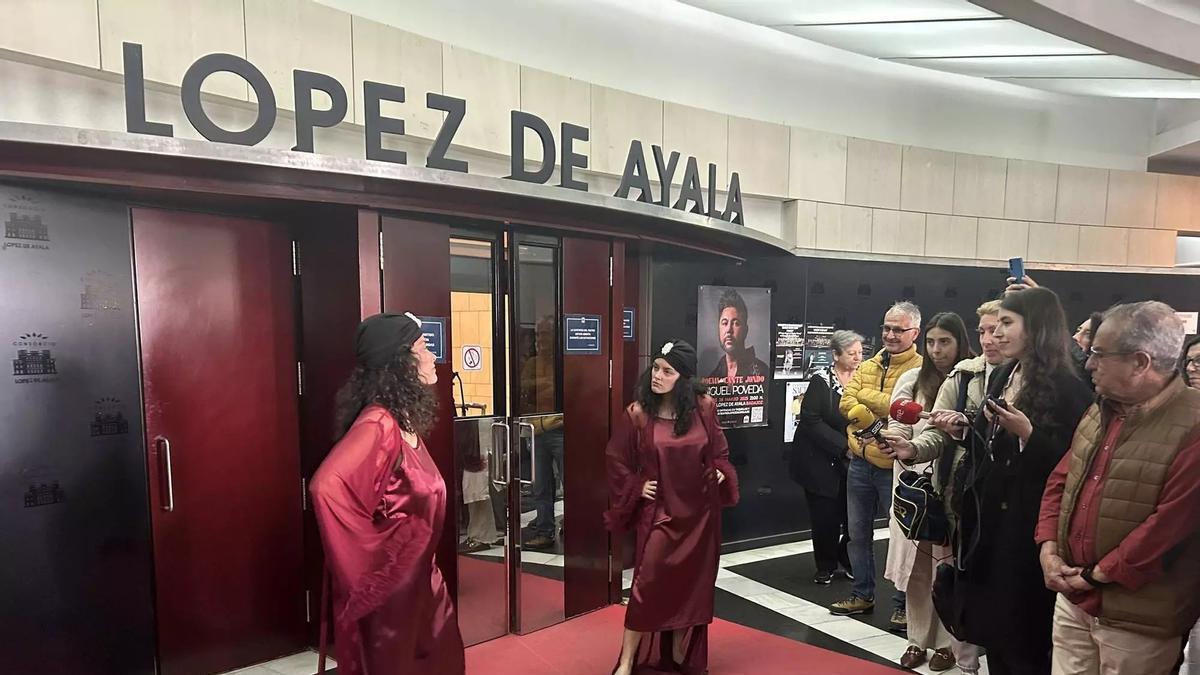 Un momento de una visita teatralizada en el López de Ayala, en marzo de 2025.