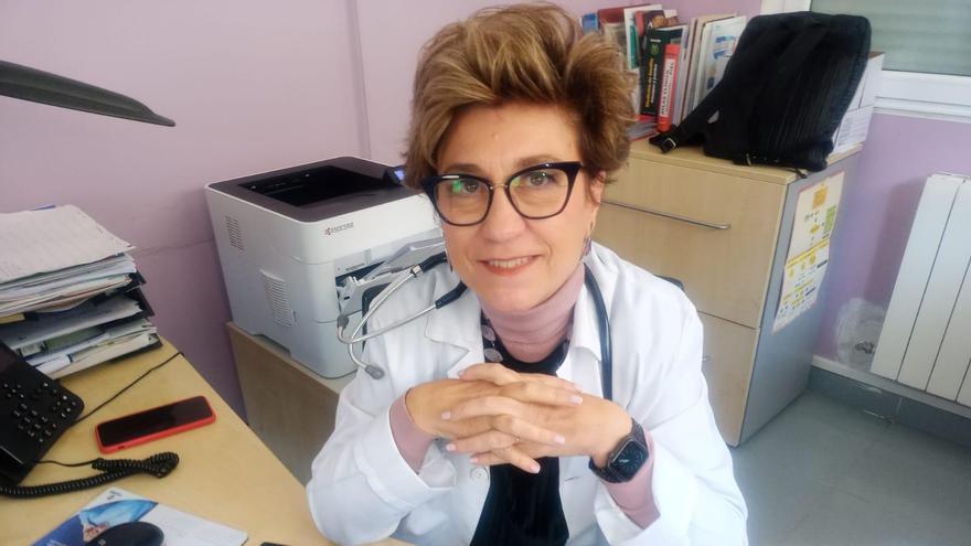 Rosa Encinas Puente, médica de Villaralbo que el próximo 15 de junio se jubilará.