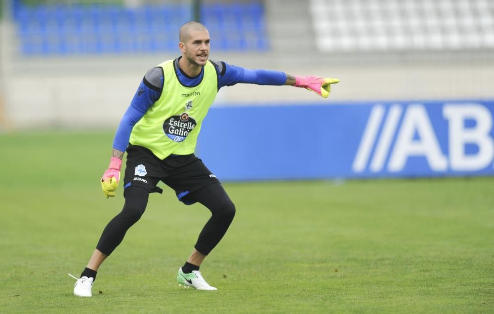 El jugador de la Sagrada Familia amplía un año de contrato con el club y jugará cedido con el Sporting la próxima temporada.