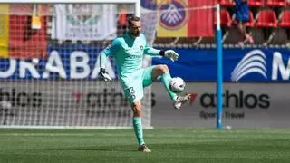 El Andorra pierde a Pau López por lesión