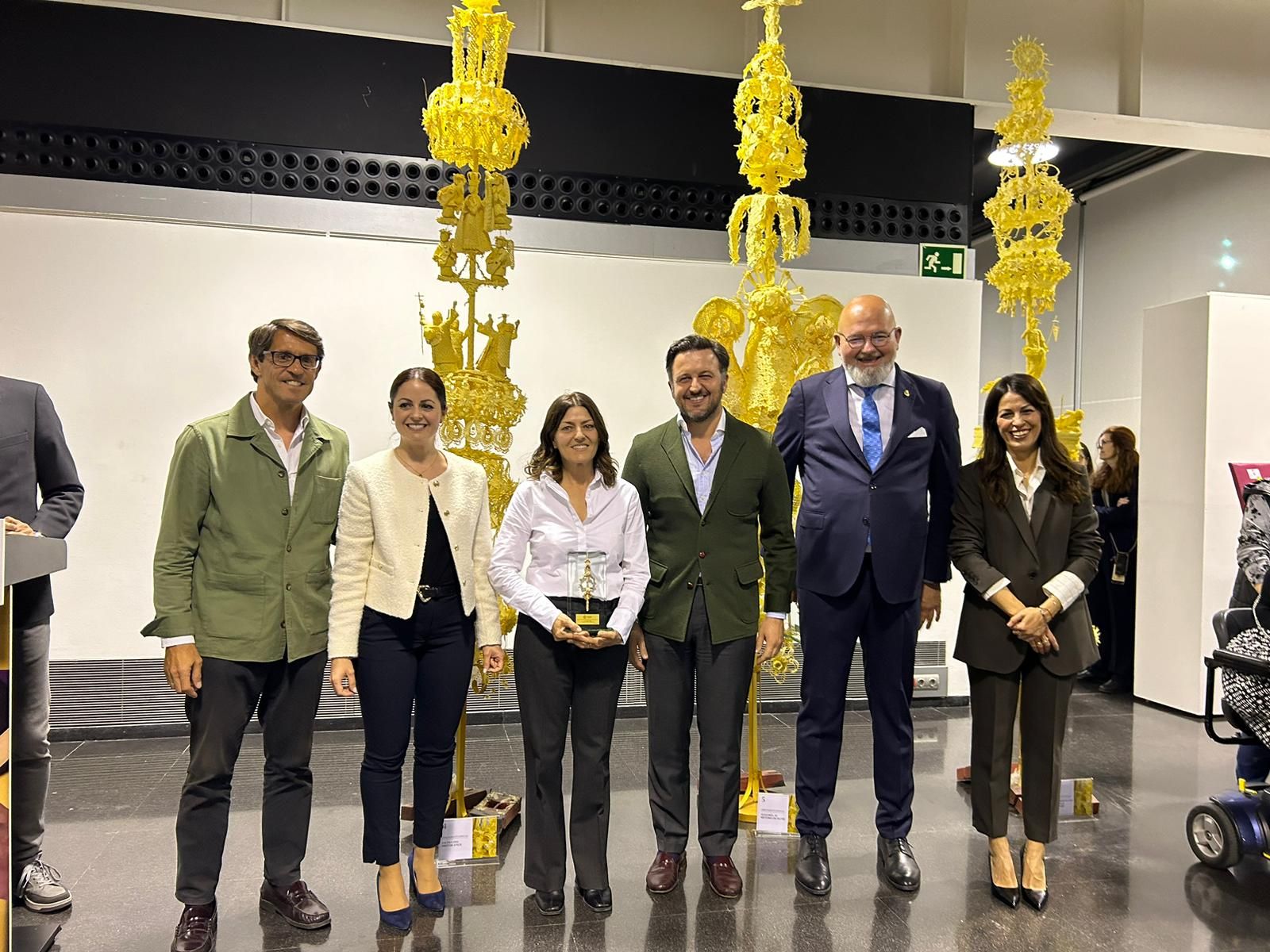 Así son las palmas blancas que se llevan el premio de artesanía en Elche