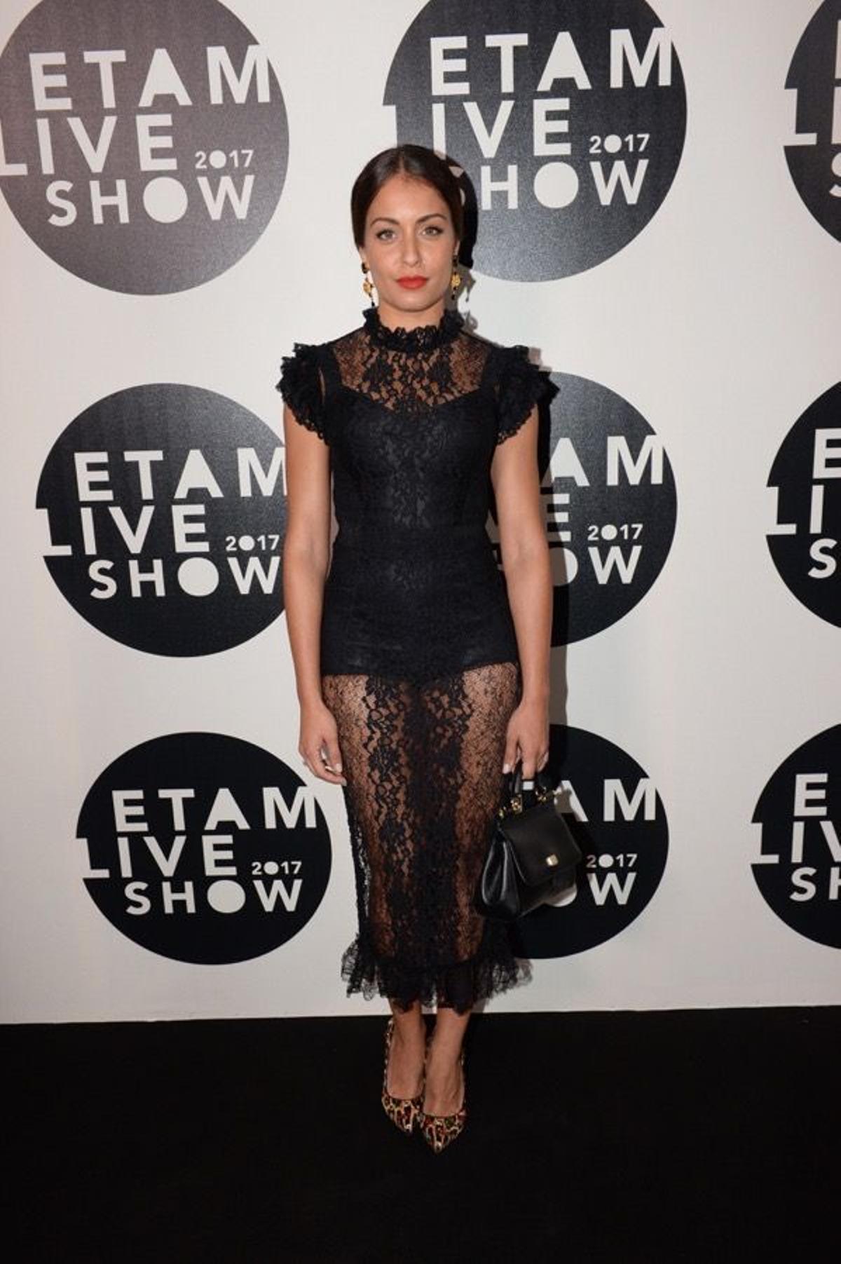 Hiba Abouk en el 'Etam live show'