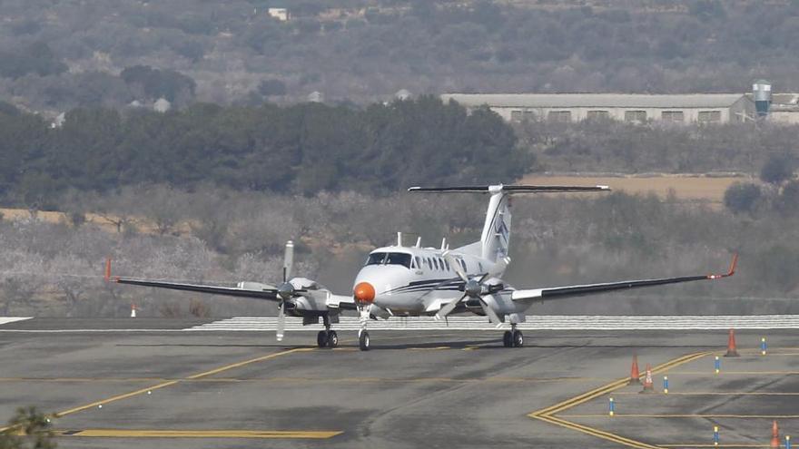 Sólo un avión de pruebas de AENA ha aterrizado en Castelló