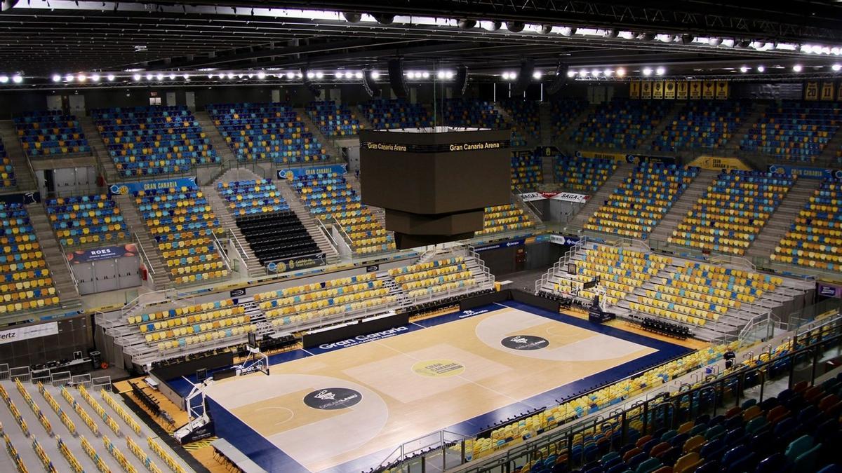 El IID licita el servicio del correctivo del videomarcador del Gran Canaria Arena por 139.000 euros.