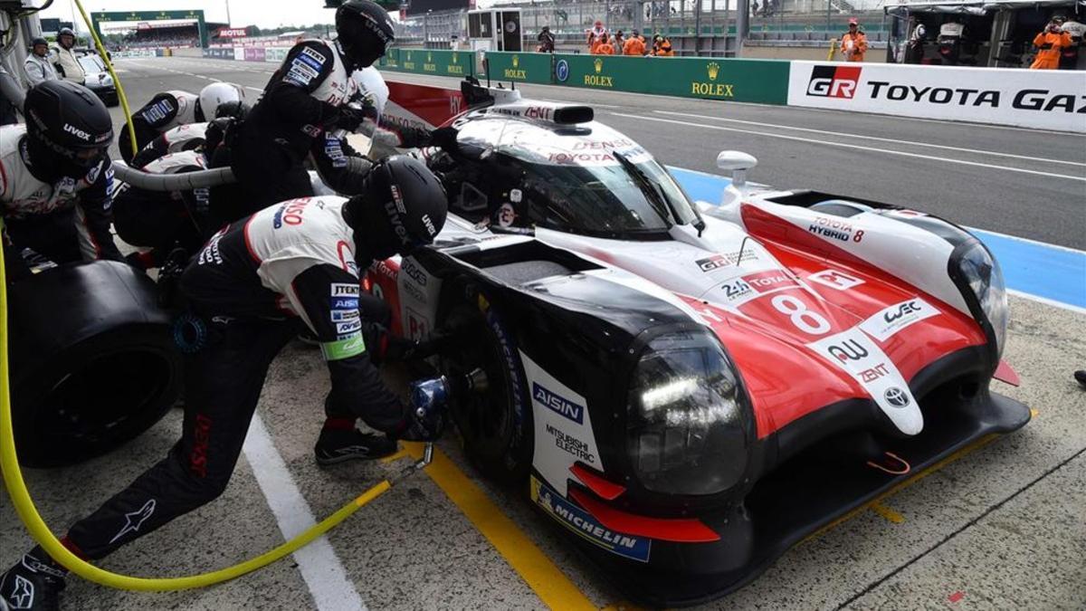 Alonso, durante el test en Le Mans