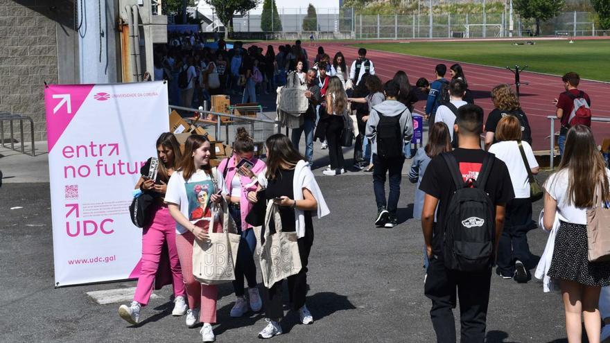 La Universidade de A Coruña se pone de meta bajar un 25% el abandono y crear ocho empresas hasta 2026