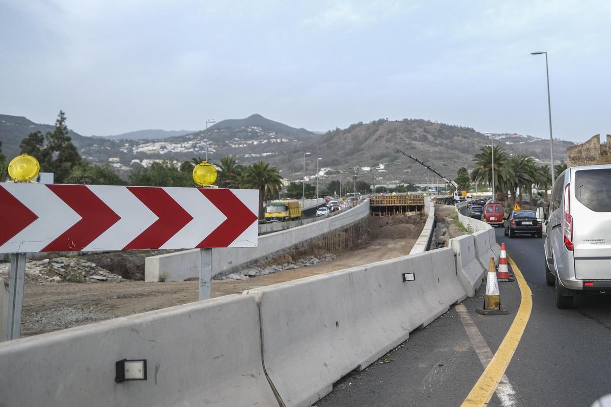 Atascos en la circunvalación durante las obras.