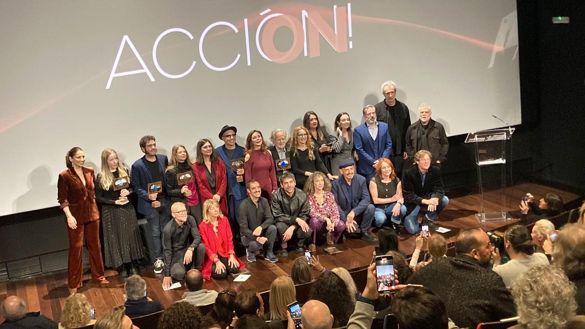 Los galardonados en la gala de los I Premios Acción en la Academia de cine.
