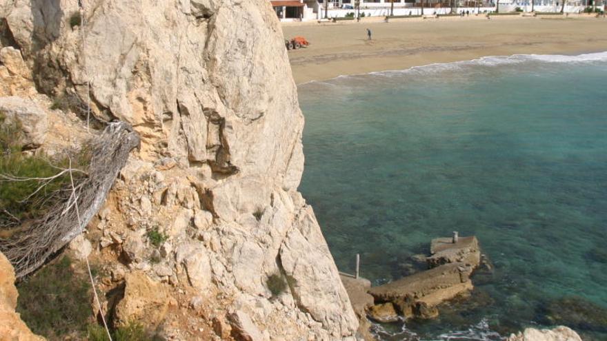 Aparece un cadáver en sa Cala de Sant Vicent, en Ibiza