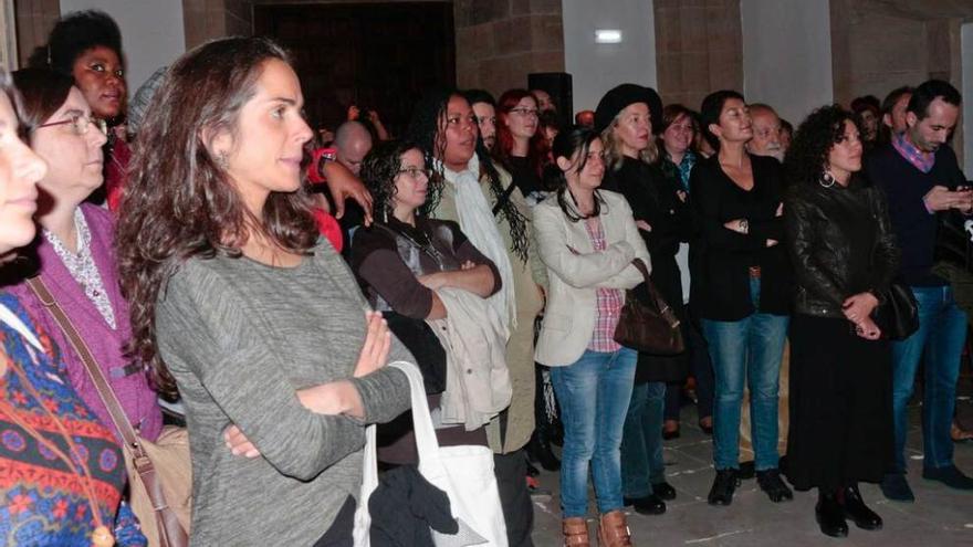 Asistentes a la presentación del proyecto empresarial.