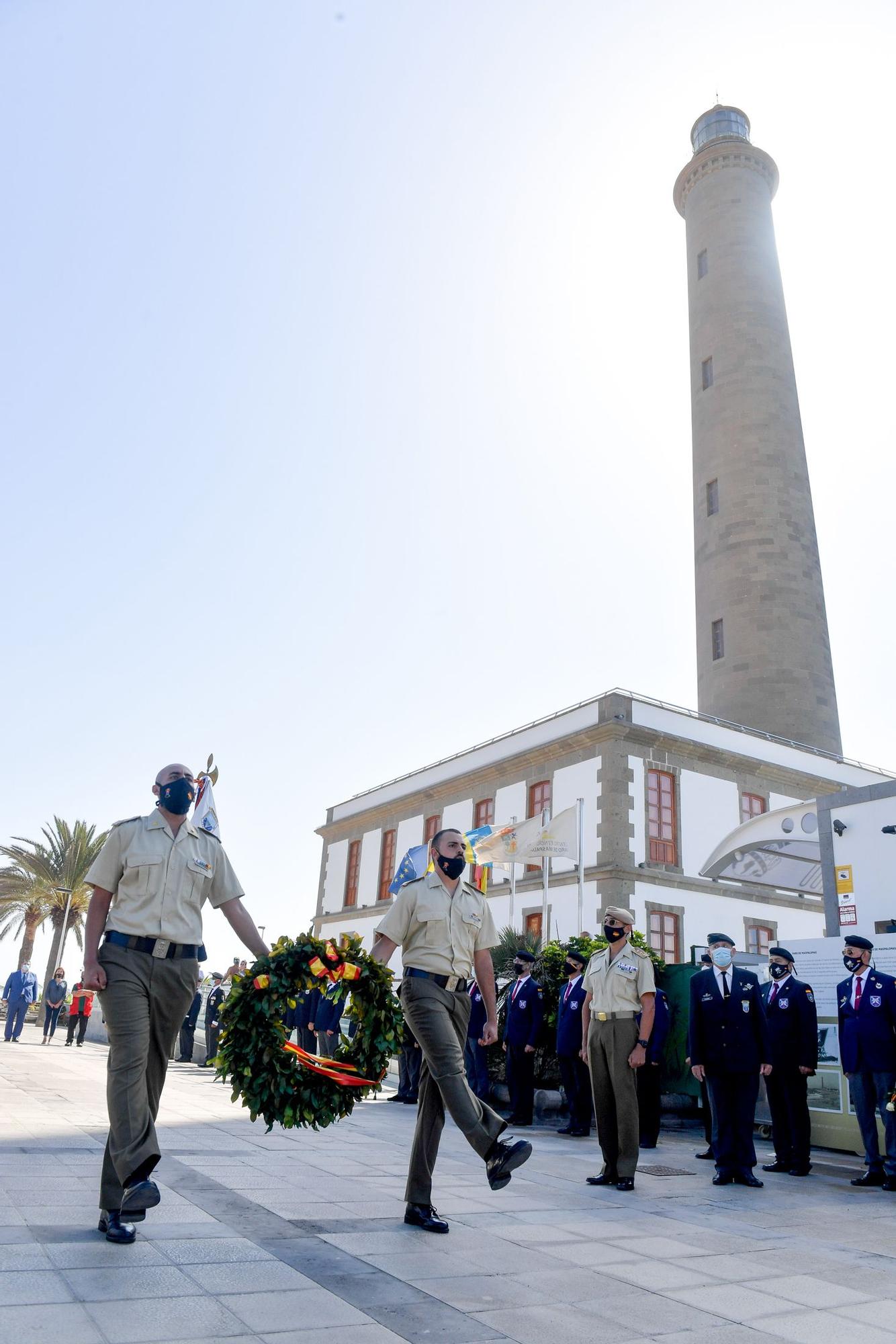 Acto de homenaje a los paracaidistas caídos en acto de servicio entre 1965 y 1979 en Maspalomas