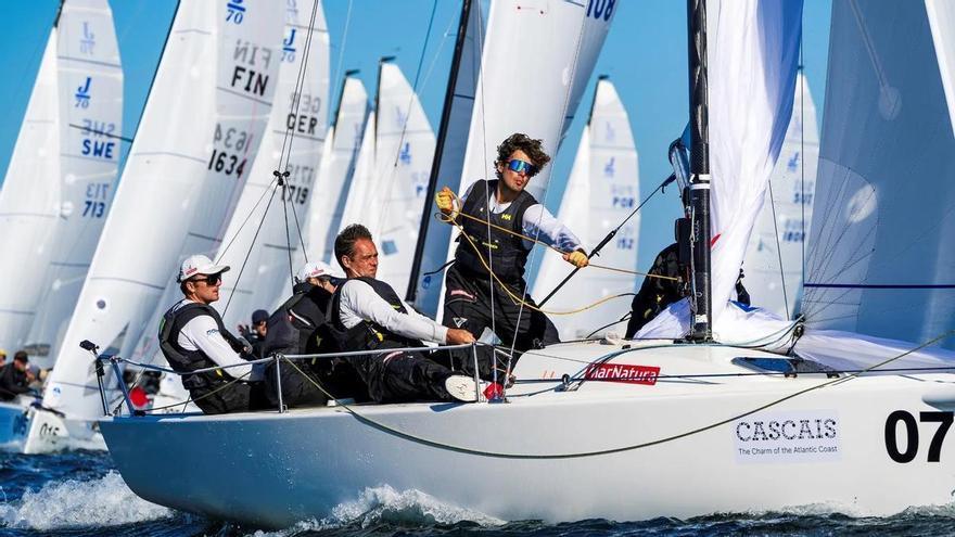 El Marnatura de Luís Bugallo y José Luís Freire se proclama en Cascáis campeón del mundo Corinthian de J70