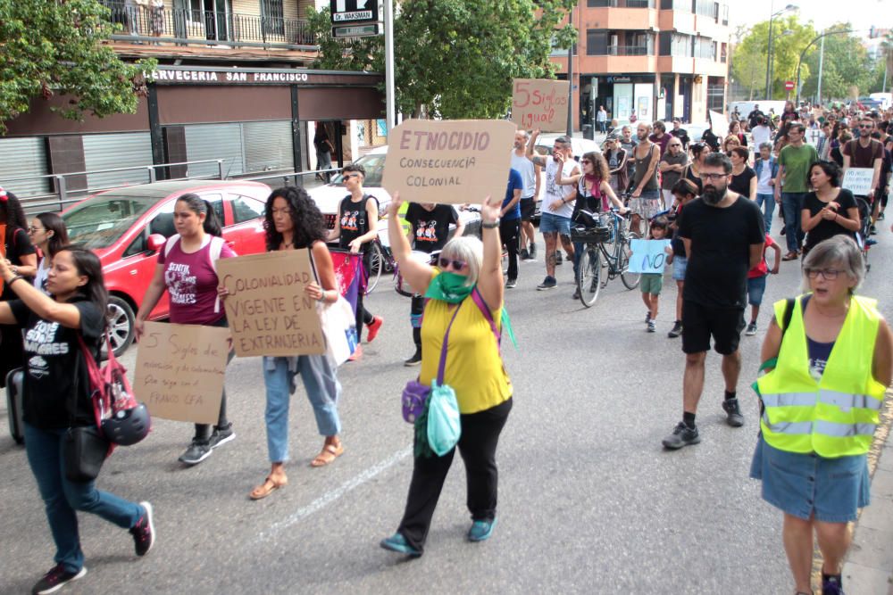 Manifestación desde el CIE de Zapadores: "El 12 de octubre no hay nada que celebrar"